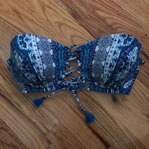 NWOT Printed Bathing Suit Top